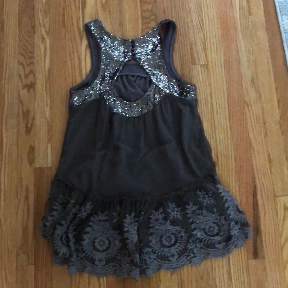 Gray sequin and lace tunic - Picture 2 of 3